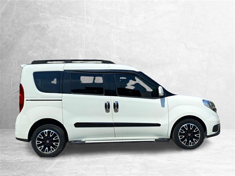 FIAT DOBLO COMBI