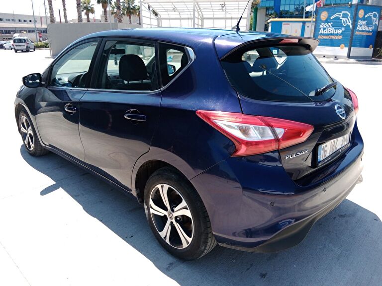 NISSAN PULSAR