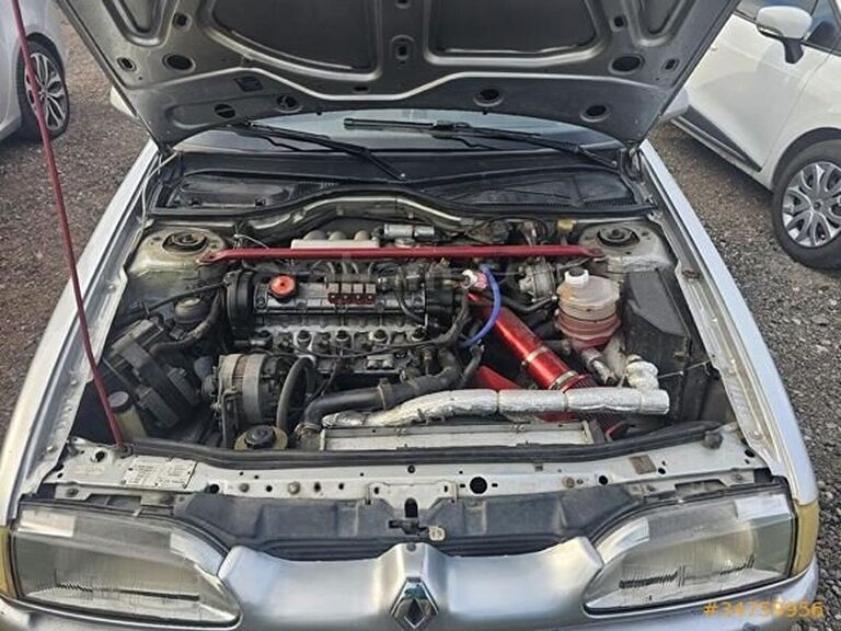 RENAULT 19