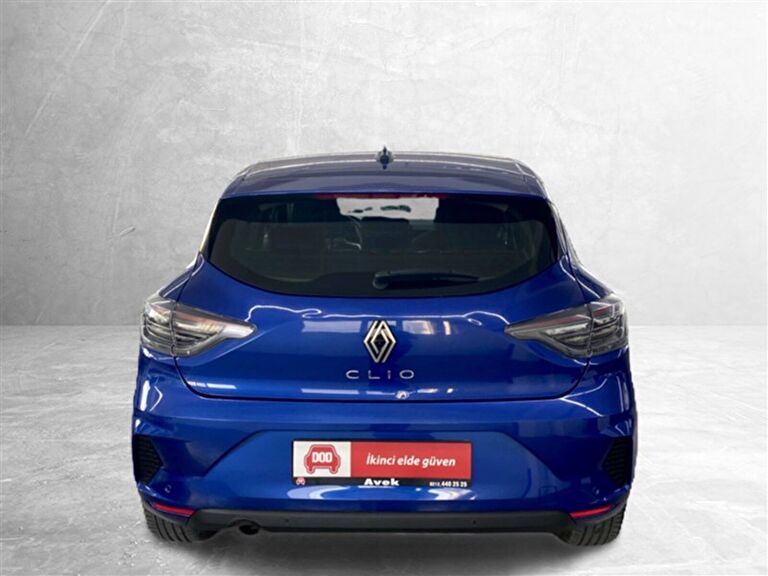 RENAULT CLIO