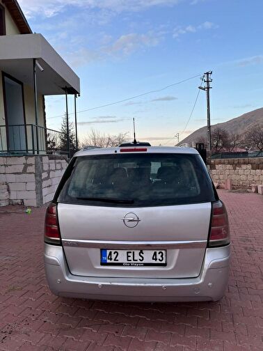 OPEL ZAFIRA