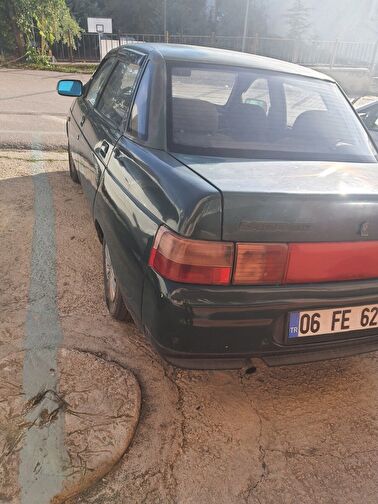 LADA 2110