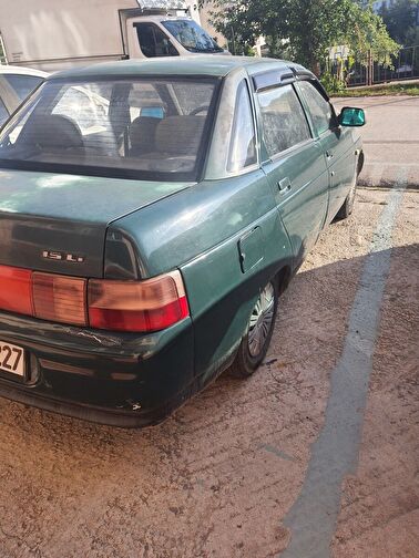 LADA 2110