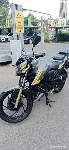 TVS Apache RTR 200
