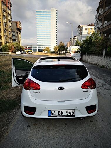 KIA CEED