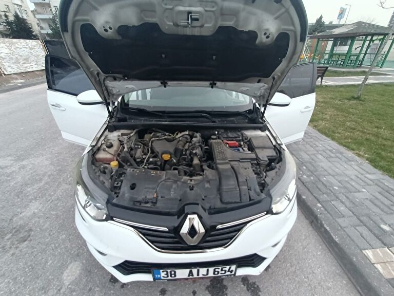 RENAULT MEGANE
