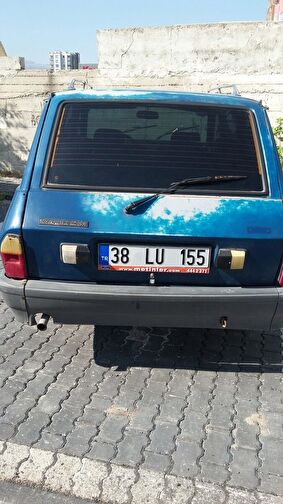 RENAULT R 12