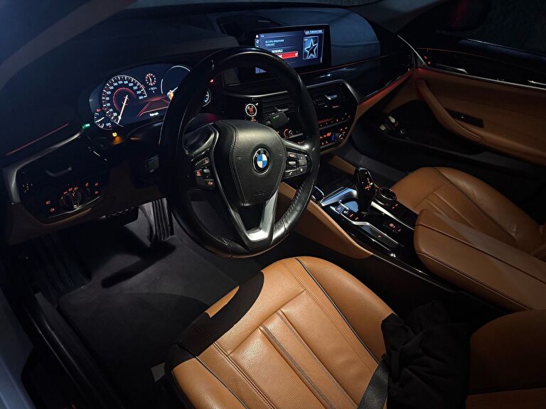 BMW SERIES 5