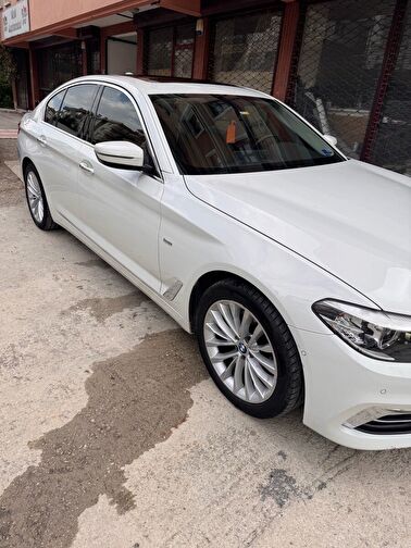 BMW SERIES 5