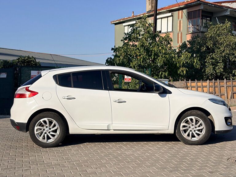 RENAULT MEGANE