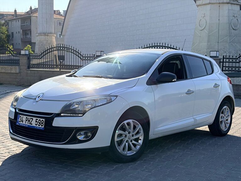 RENAULT MEGANE