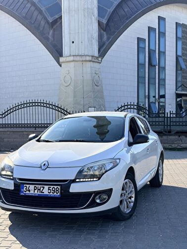 RENAULT MEGANE