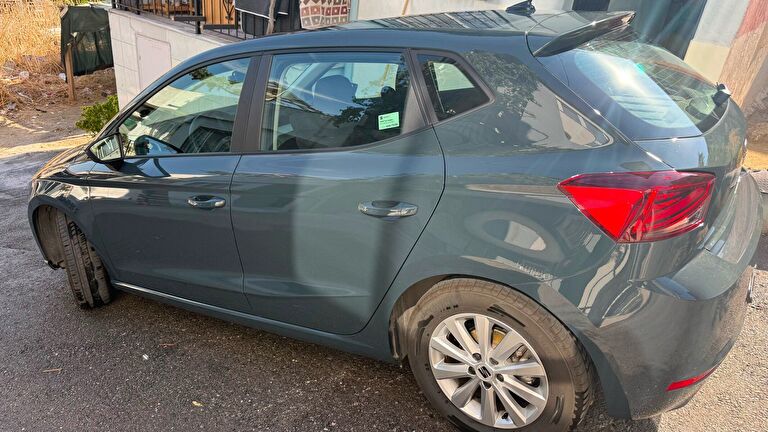 SEAT IBIZA