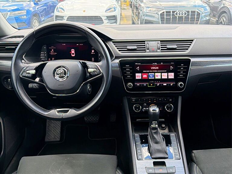 SKODA SUPERB