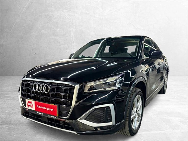AUDI Q2