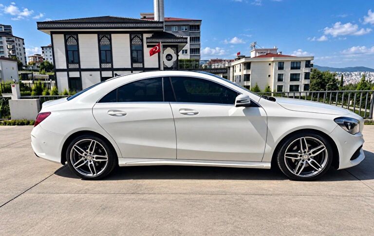 MERCEDES-BENZ CLA-SERISI