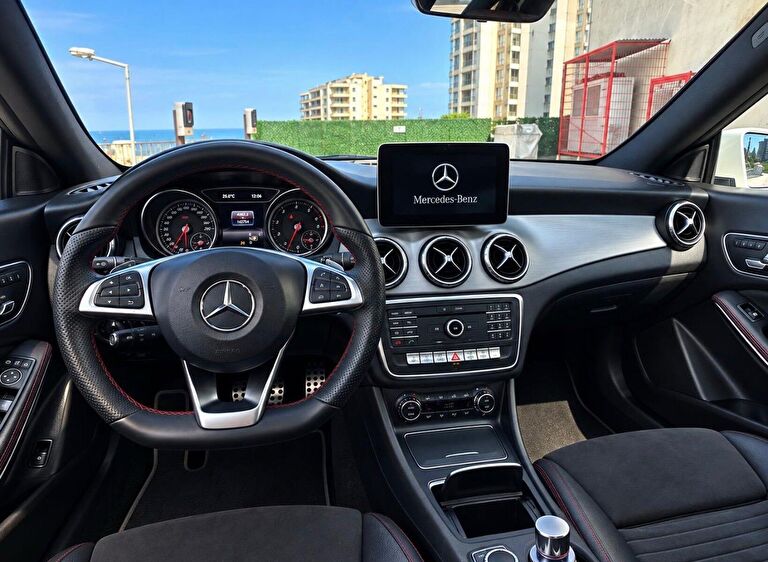 MERCEDES-BENZ CLA-SERISI