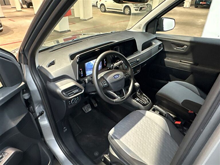 FORD TOURNEO COURIER