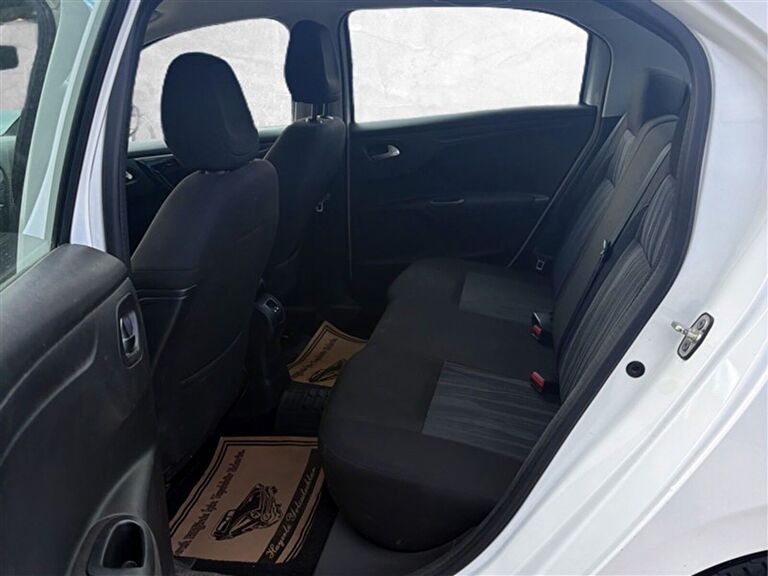 PEUGEOT 301
