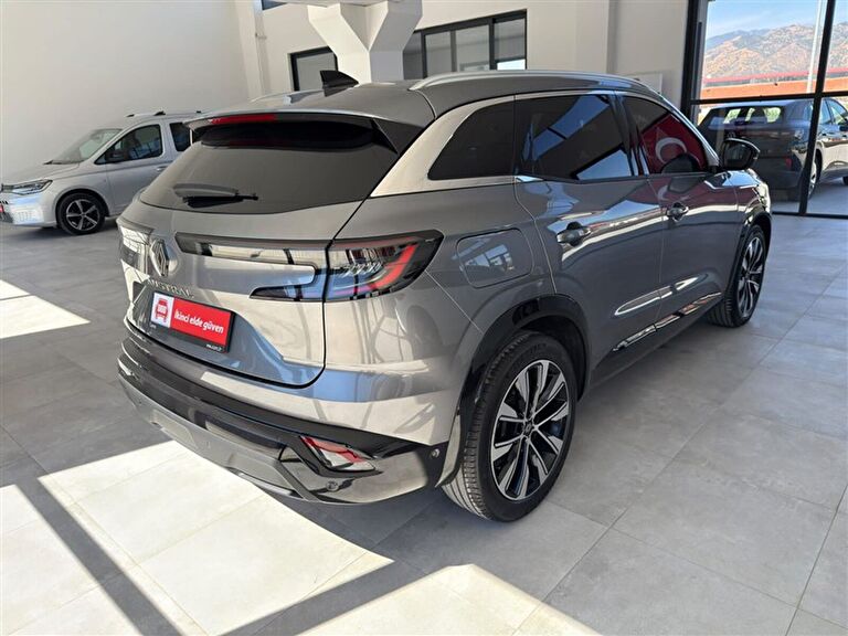 RENAULT AUSTRAL