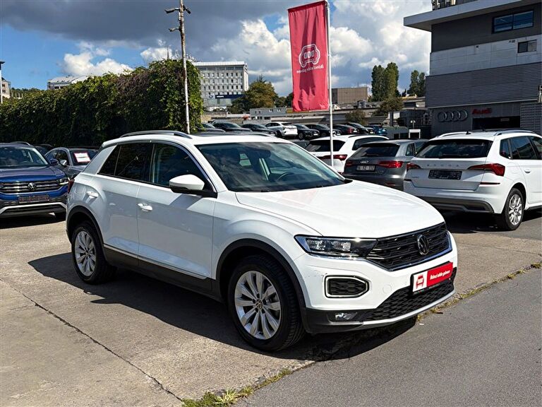 VOLKSWAGEN T-ROC