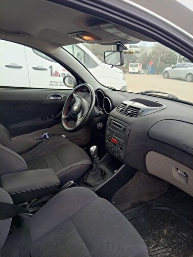 ALFA ROMEO 147