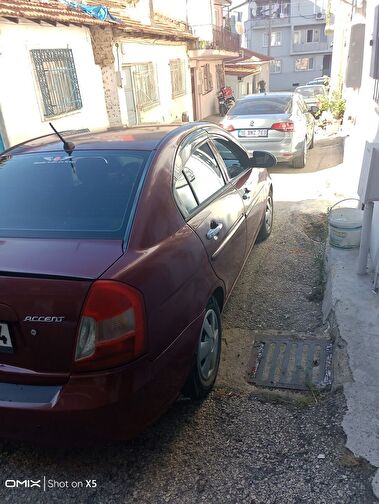 HYUNDAI ACCENT