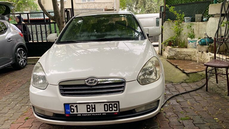 HYUNDAI ACCENT