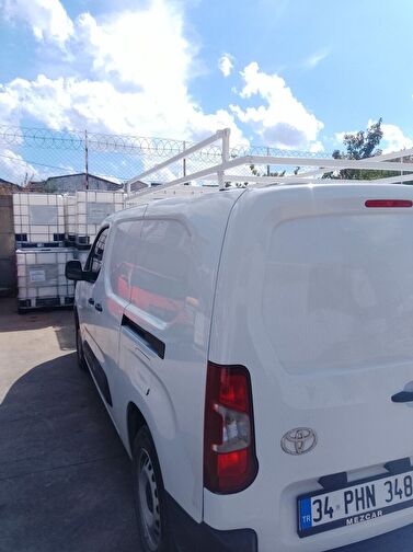 TOYOTA PROACE CITY CARGO