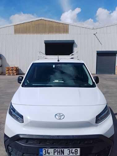 TOYOTA PROACE CITY CARGO