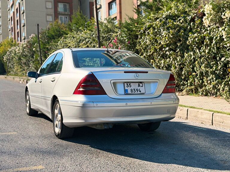MERCEDES-BENZ C-SERISI