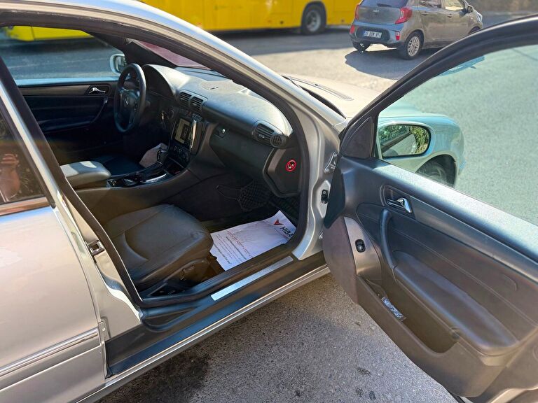 MERCEDES-BENZ C-SERISI