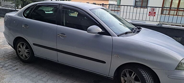 SEAT CORDOBA