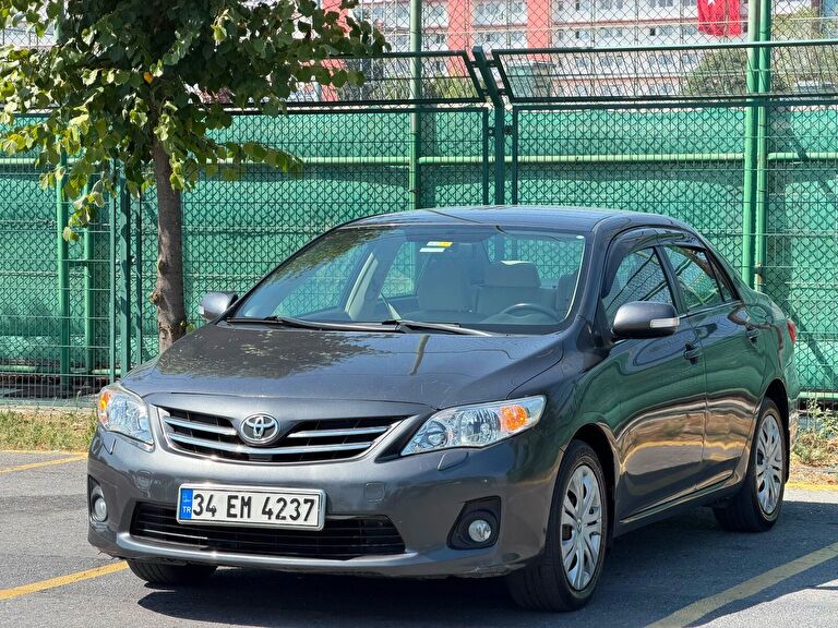 TOYOTA COROLLA