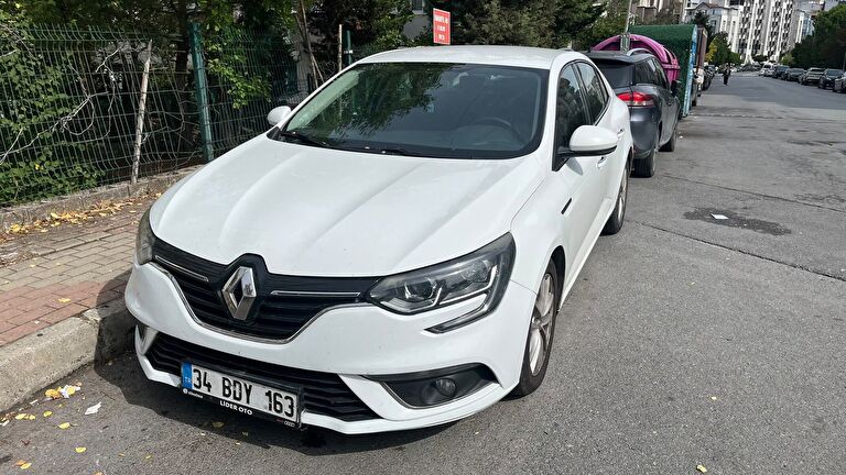 RENAULT MEGANE