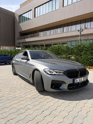 BMW 5 SERISI