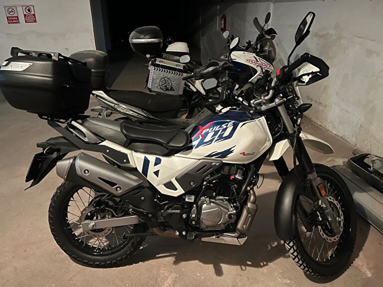 Hero XPulse 200 4V Pro