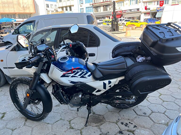 Hero XPulse 200 4V Pro