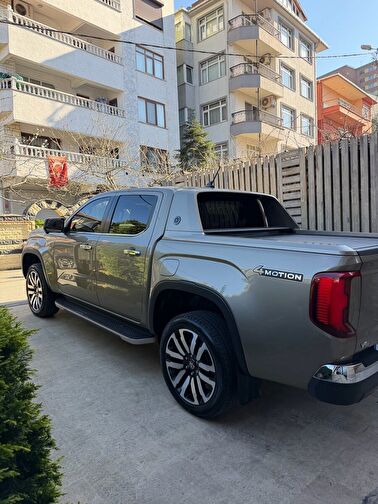 VOLKSWAGEN AMAROK