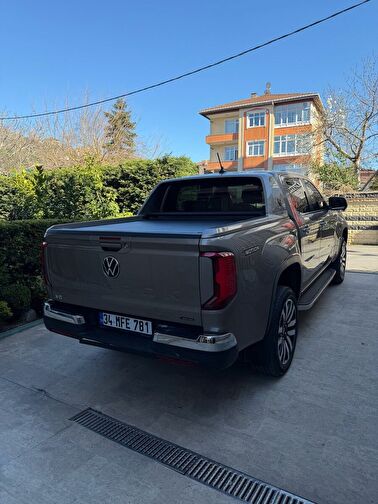 VOLKSWAGEN AMAROK