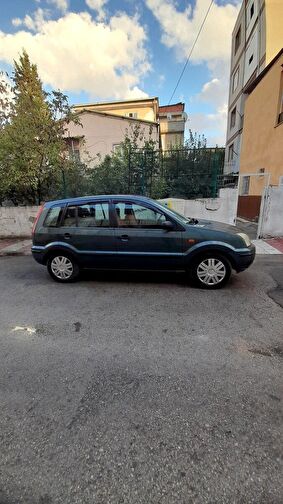 FORD FUSION