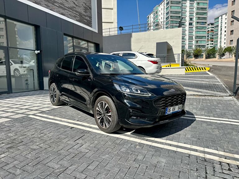 FORD KUGA