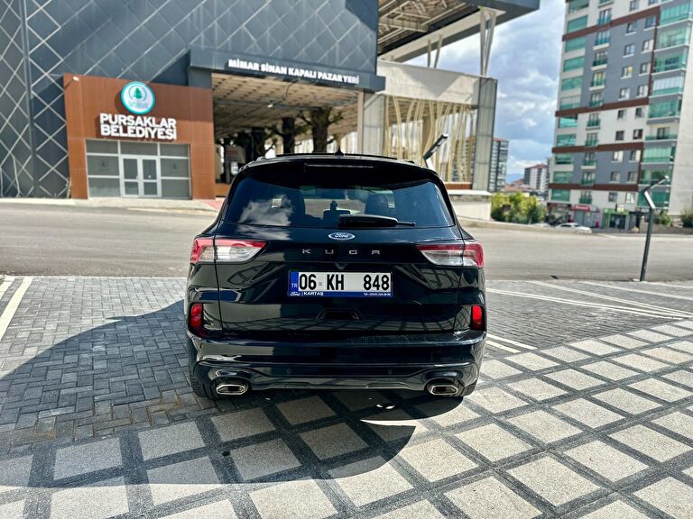 FORD KUGA
