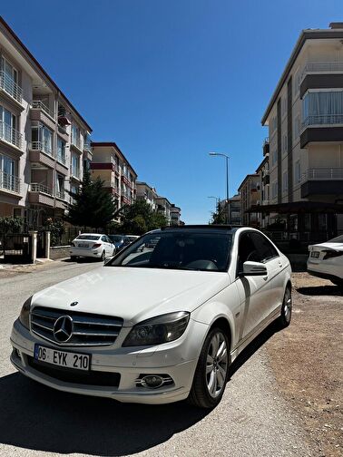 MERCEDES-BENZ C-SERISI