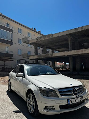 MERCEDES-BENZ C-SERISI