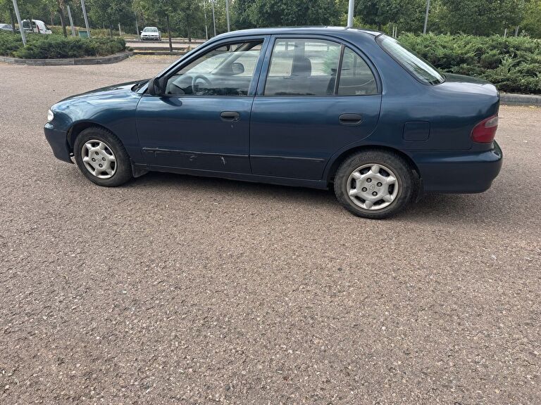 HYUNDAI ACCENT