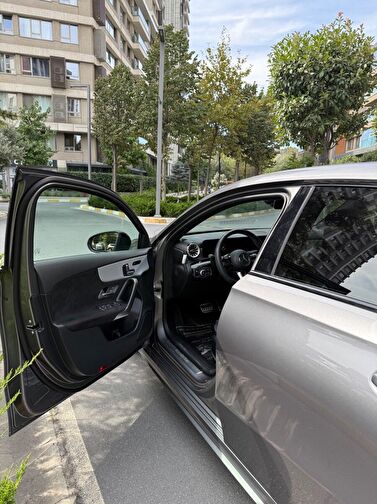 MERCEDES-BENZ A-SERISI