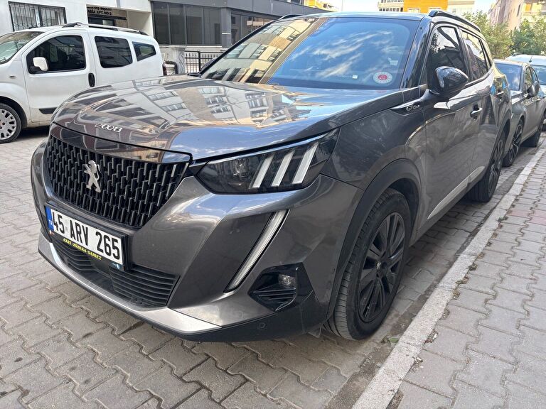 PEUGEOT 2008