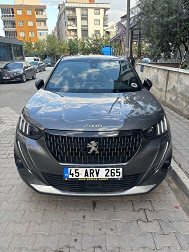 PEUGEOT 2008