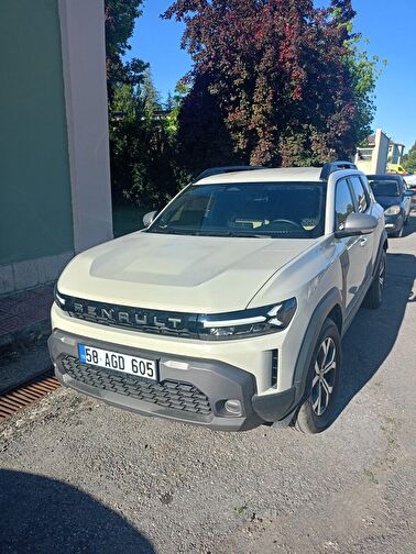 RENAULT DUSTER